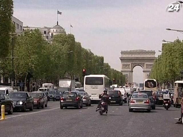 Економіка Франції впала в рецесію