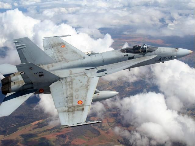 Іспанський військовий літак пропав біля берегів Італії Іспанський військовий літак пропав біля берегів Італії