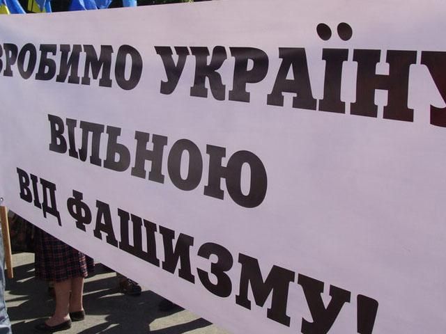 В Луцке регионалы платят по 150 гривен студентам за участие в митинге