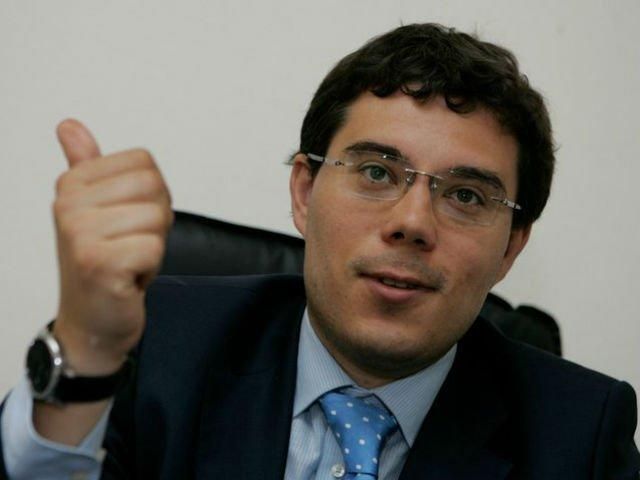 У Раді більшість нестабільна, і навіть "тушкам" цієї ситуації не вирішити, – політолог У Раді більшість нестабільна, і навіть "тушкам" цієї ситуації не вирішити, – політолог