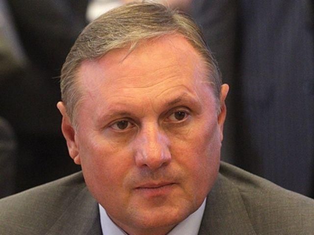 Партия регионов рассчитывает на пятидесятитысячный антифашистский марш в Киеве Партия регионов рассчитывает на пятидесятитысячный антифашистский марш в Киеве