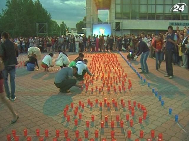 В Крыму вспоминают жертв депортации крымскотатарского народа В Крыму вспоминают жертв депортации крымскотатарского народа