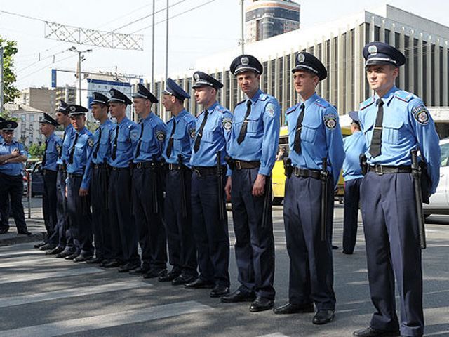 Порядок під час Дня Європи забезпечували майже 5 тисяч правоохоронців Порядок під час Дня Європи забезпечували майже 5 тисяч правоохоронців