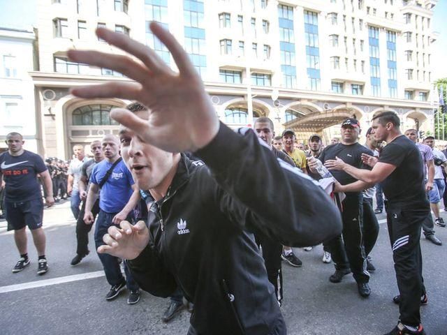 Міліція затримала нападників на журналістів під час мітингу опозиції, – Кириленко