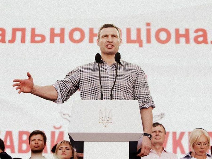 Кличко просит спортсменов не участвовать в политической грязи Кличко просит спортсменов не участвовать в политической грязи