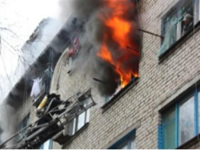 В Киеве горело общежитие - 20 мая 2013 - Телеканал новин 24