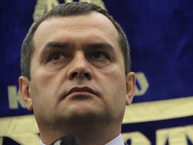 Захарченко пригласил к себе избитую журналистку Захарченко пригласил к себе избитую журналистку