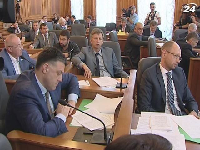 Регіонали та опозиція писатимуть спільний законопроект про вибори