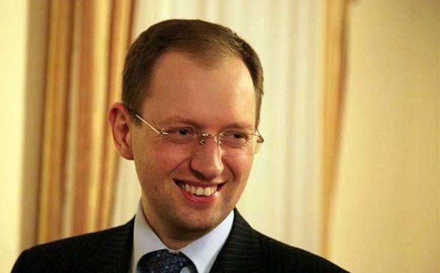 Яценюк считает, что Клюев координировал драку 18 мая Яценюк считает, что Клюев координировал драку 18 мая