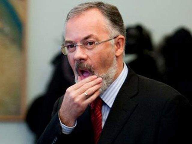 Табачник решил взяться за украинское книгоиздание Табачник решил взяться за украинское книгоиздание