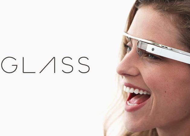В компании Google показали, как пользоваться Google Glass (Видео)