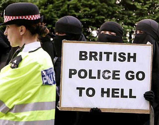 Мусульманский совет Британии отвергает предположения о теракте