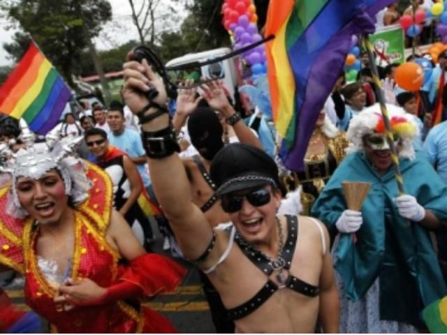 Суд заборонив гей-парад на День Києва 