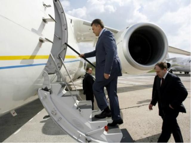Янукович готовится к визиту в Китай