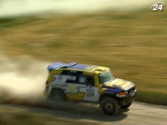 В Криму стартували великі перегони (Відео) В Криму стартували великі перегони (Відео)