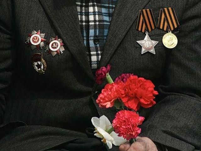 На Кіровоградщині у ветерана вкрали нагрудний знак та 30 гривень На Кіровоградщині у ветерана вкрали нагрудний знак та 30 гривень