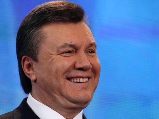 Янукович пообіцяв покращити книговидання в Україні 