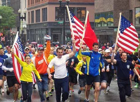 Бостонский марафон завершился через 40 дней после его начала (Видео)
