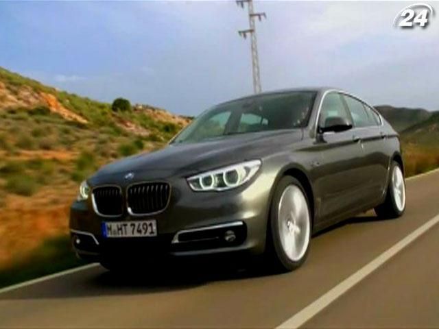 Рестайлінгові п'ятірки BMW під мікроскопом (Відео) Рестайлінгові п'ятірки BMW під мікроскопом (Відео)