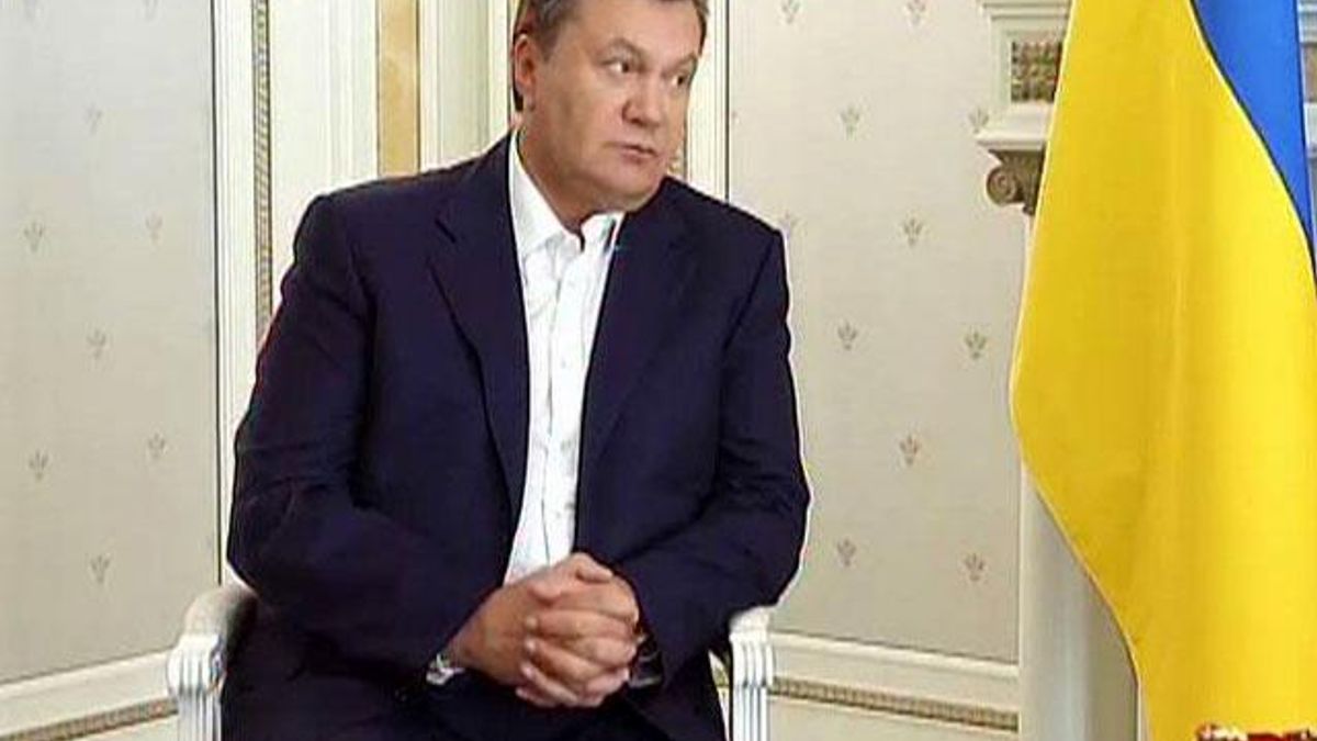 Янукович и Путин обсудили украино-российские отношения