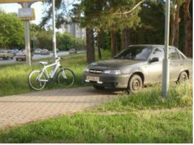 У Києві невідомі стріляли по родині велосипедистів, - ЗМІ У Києві невідомі стріляли по родині велосипедистів, - ЗМІ