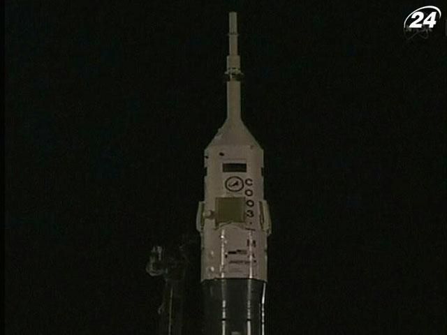 Космический корабль "Союз" успешно пристыковался к Международной космической станции Космический корабль "Союз" успешно пристыковался к Международной космической станции