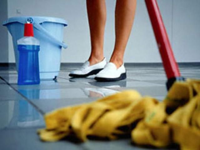 Скоротилася кількість українців, які виїжджають на заробітки Скоротилася кількість українців, які виїжджають на заробітки