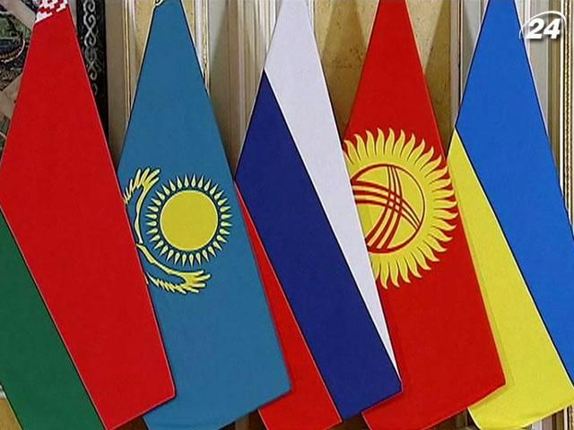 Таможенный союз готов принять Украину в качестве наблюдателя Таможенный союз готов принять Украину в качестве наблюдателя