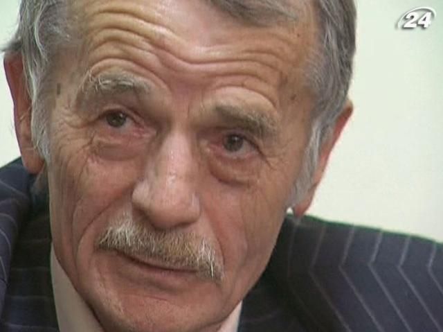 Джемілєв боявся, щоб його син не покінчив життя самогубством Джемілєв боявся, щоб його син не покінчив життя самогубством