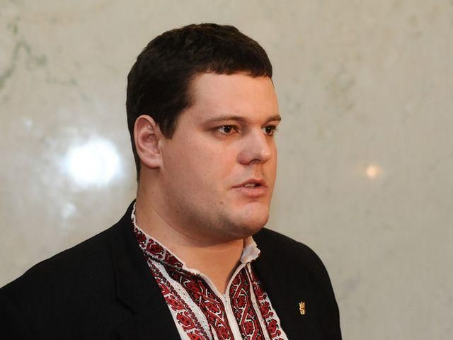 На Востоке людям уже надоела эта бесконечная балалайка Партии регионов, - свободовец На Востоке людям уже надоела эта бесконечная балалайка Партии регионов, - свободовец