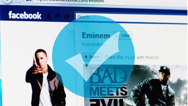 Facebook підказуватиме користувачам, чи сторінки знаменитостей - справжні Facebook підказуватиме користувачам, чи сторінки знаменитостей - справжні