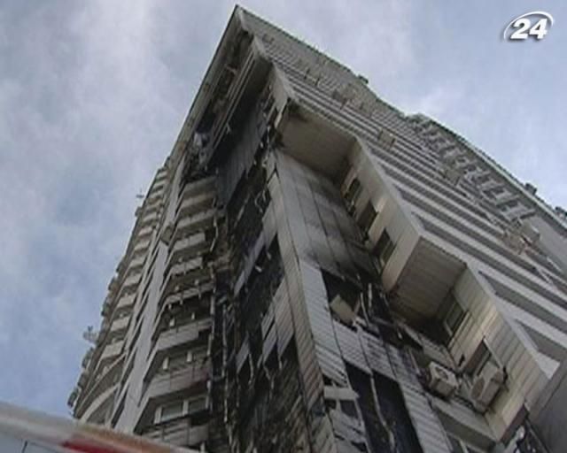 С застройщиком дома, который вспыхнул на Шулявке, будут судиться С застройщиком дома, который вспыхнул на Шулявке, будут судиться