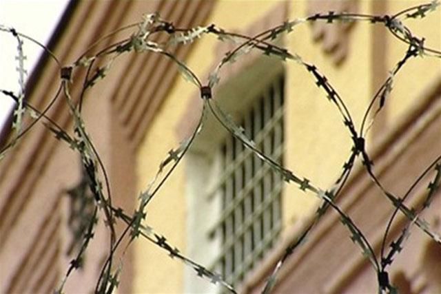 Министр юстиции предлагает сотрудничество между частными предпринимателями и СИЗО Министр юстиции предлагает сотрудничество между частными предпринимателями и СИЗО