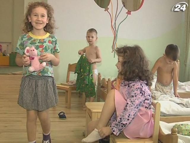 Украина до сих пор не присоединилась к Гаагской конвенции Украина до сих пор не присоединилась к Гаагской конвенции