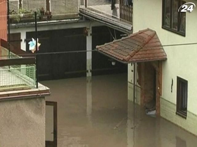 Некоторые районы Германии затопило (Видео)