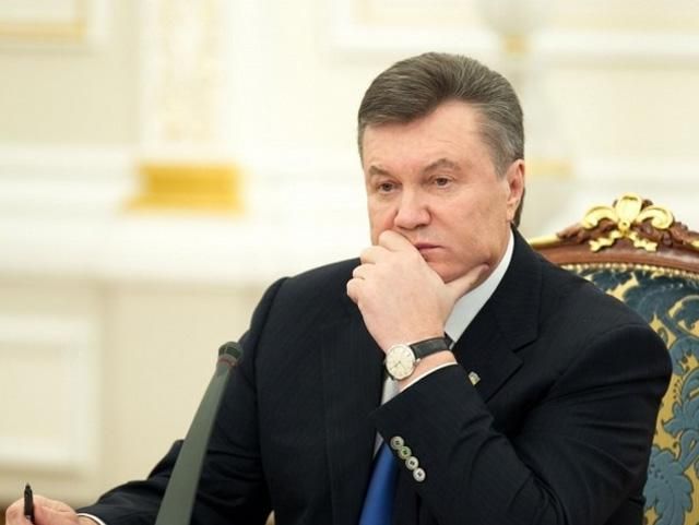 Янукович поручил навести в Одесской области порядок после стихийного бедствия