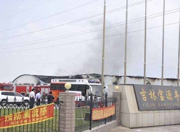 В Китае сгорела птицефабрика: по меньшей мере 60 человек погибли В Китае сгорела птицефабрика: по меньшей мере 60 человек погибли