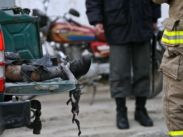 В Афганистане от взрыва погибли 10 детей В Афганистане от взрыва погибли 10 детей