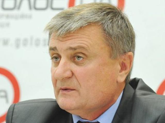 КПУ: В Україні поділ на владу і опозицію чисто формальний