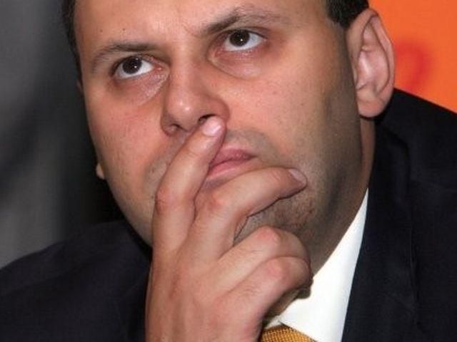 Каськива отчислили из университета за пьянку, - Москаль (Документ) Каськива отчислили из университета за пьянку, - Москаль (Документ)