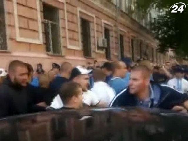 ТСК відзвітує про розслідування щодо побиття журналістів 21 червня ТСК відзвітує про розслідування щодо побиття журналістів 21 червня