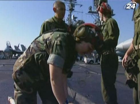 Миллионы тайного оружия - в руках одного эксперта по артиллерии (Видео) Миллионы тайного оружия - в руках одного эксперта по артиллерии (Видео)