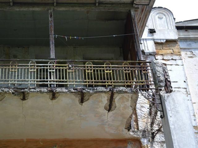 У аварійний санаторій "Юність" у Сімеїзі продовжують поселяти дітей У аварійний санаторій "Юність" у Сімеїзі продовжують поселяти дітей