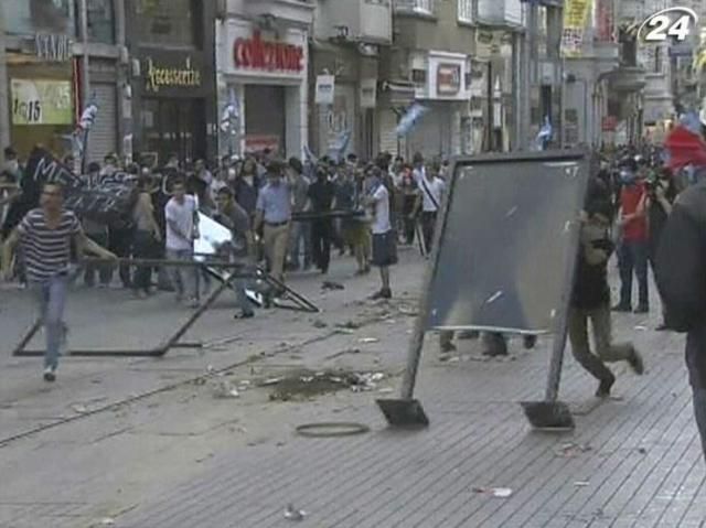 Напруга в Туреччині наростає: загинуло троє людей Напруга в Туреччині наростає: загинуло троє людей