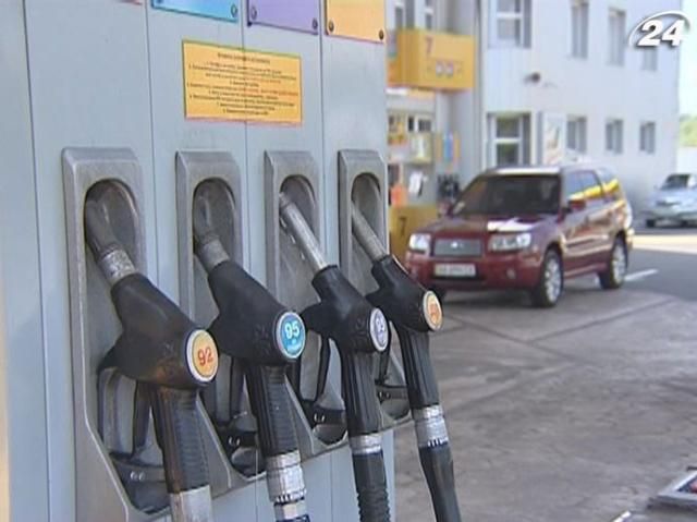 Міндоходів контролюватиме якість імпортного пального на кордоні Міндоходів контролюватиме якість імпортного пального на кордоні