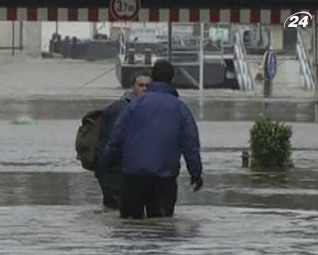 Країни Європи продовжує затоплювати