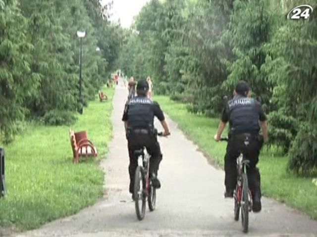 Волынская милиция пересаживается на велосипеды (Видео) Волынская милиция пересаживается на велосипеды (Видео)