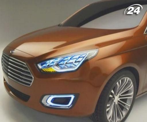 Компанія Ford відновила модель Escort (Відео)