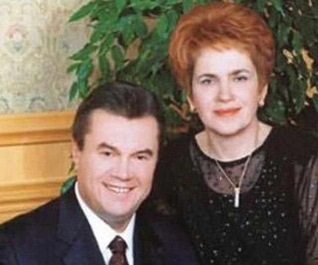 Развод Януковича маловероятен, - пресса Развод Януковича маловероятен, - пресса