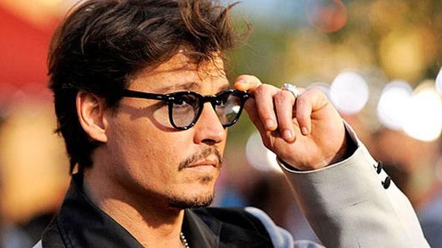 Джонні Депп святкує 50-річчя Джонні Депп святкує 50-річчя